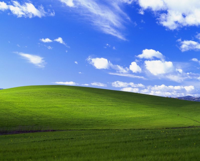 Bliss Wallpaper Windows XP